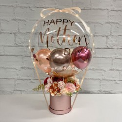      Light up Mother's Day Balloon Basket (Red & Pink)